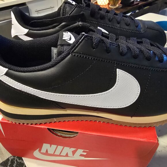 Nike Cortez Leather Black Gum Medium Brown Sesame White DM4044-002 sz 10 Men's - Picture 4 of 14